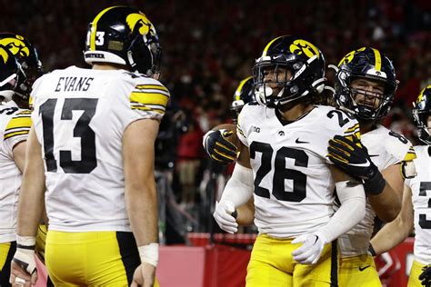 iowa hawkeyes football odds|Iowa Hawkeyes Odds, Betting Lines & Spreads 2023.